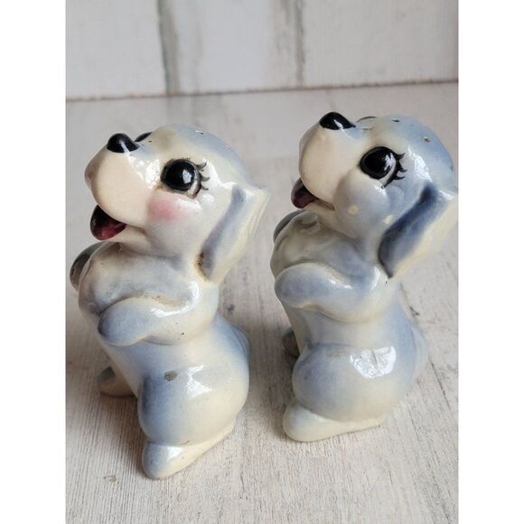 Vintage blue begging puppy dog ceramic salt pepper shakers - Picture 7 of 8